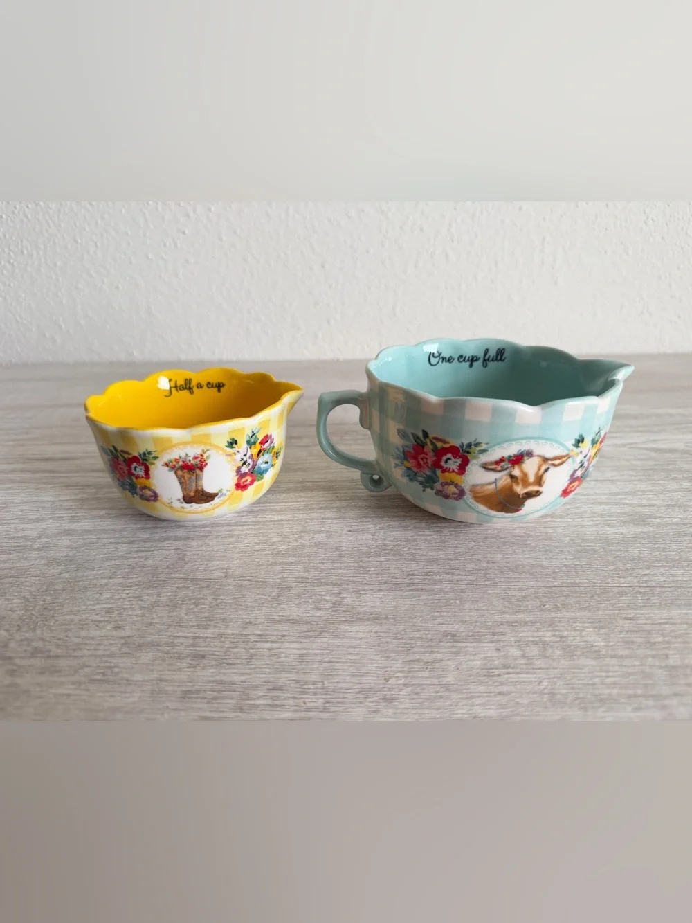 Pioneer Woman Measuring Cups Spring Bouquet & Sweet Romance 4-Cup Set